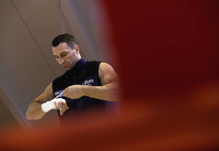 Кличко: Поражение от Фьюри помяло мое эго