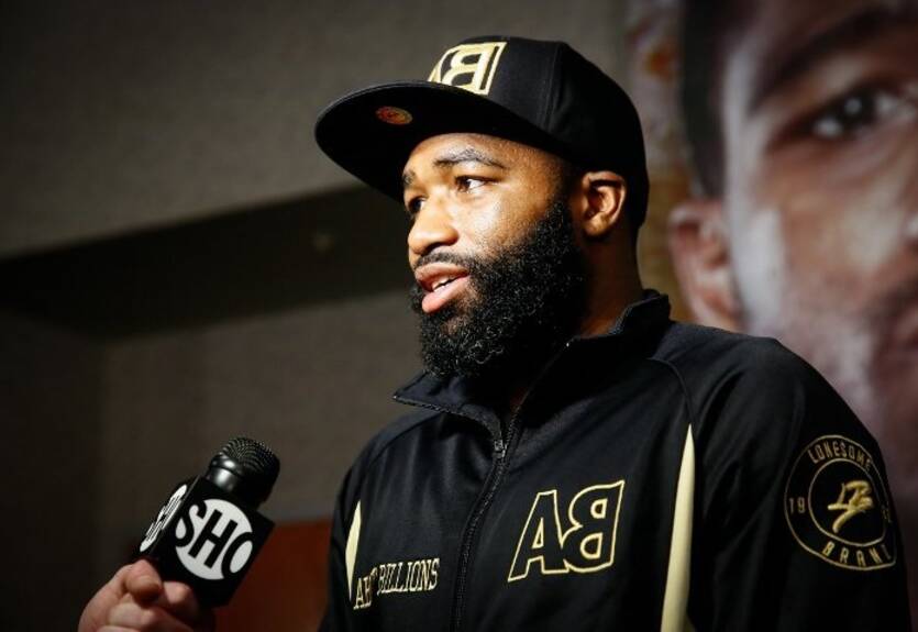 Эдриен Бронер стал жертвой вооруженного нападения