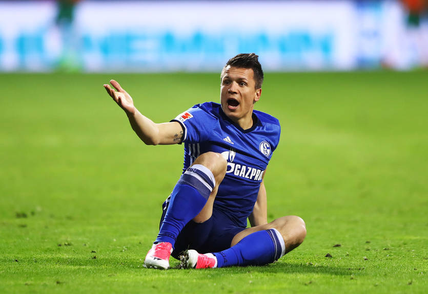 Коноплянка третий матч подряд не попал в заявку Шальке Коноплянка третий матч подряд не попал в заявку Шальке