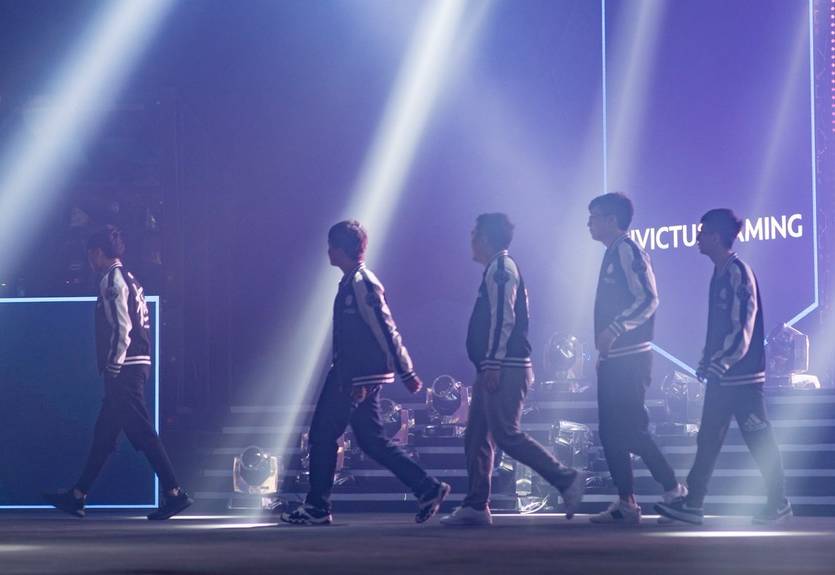 The Kiev Major: Invictus Gaming стали первыми четвертьфиналистами