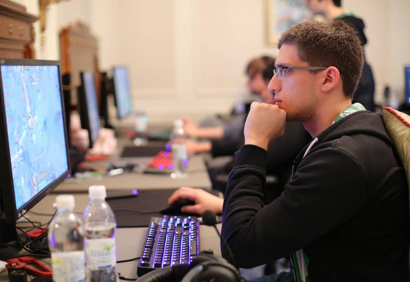 The Kiev Major 2017: OG победили Faceless и вышли в полуфинал