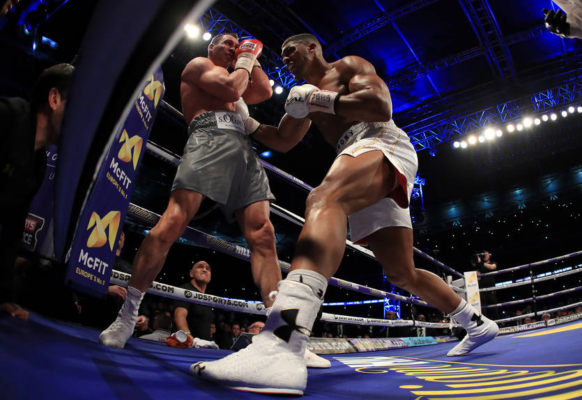 Кличко проигрывал Джошуа на момент остановки боя Кличко проигрывал Джошуа на момент остановки боя