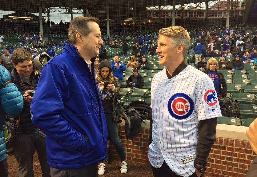 Швайнштайгер принял участие в бейсбольном матче