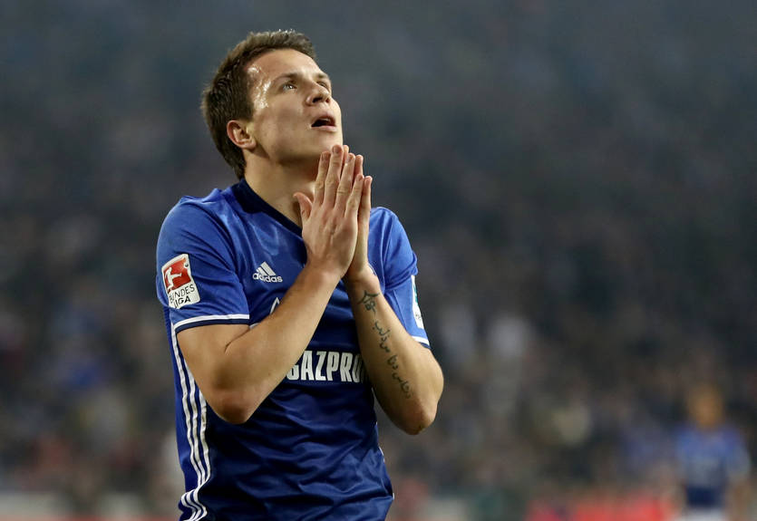 Коноплянка и Малиновский могут стать одноклубниками Коноплянка и Малиновский могут стать одноклубниками