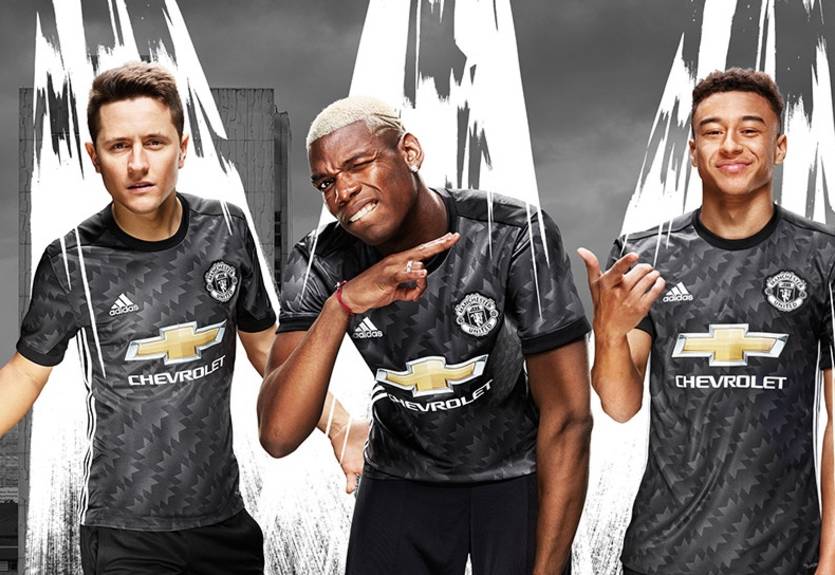 Манчестер Юнайтед представил форму на следующий сезон