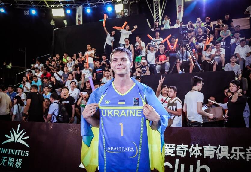 Украинский данкер шокировал Шакила О'Нила на американском шоу
