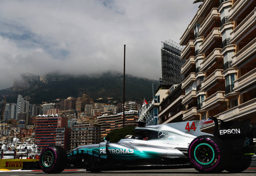 Гран-при Монако: Хэмилтон показал лучшее время первой практики