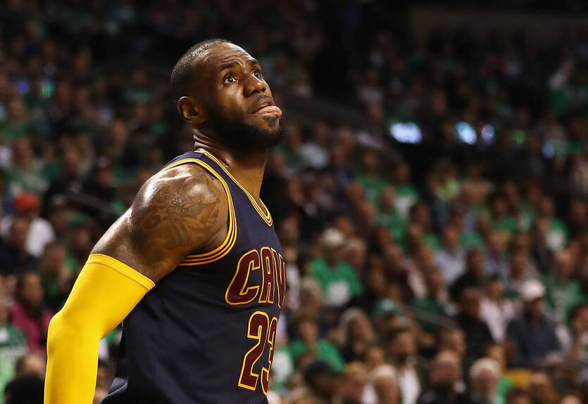 ЛеБрон Джеймс обошел Майкла Джордана по очкам в плей-офф