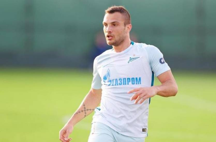 instagram.com/mollooffficial