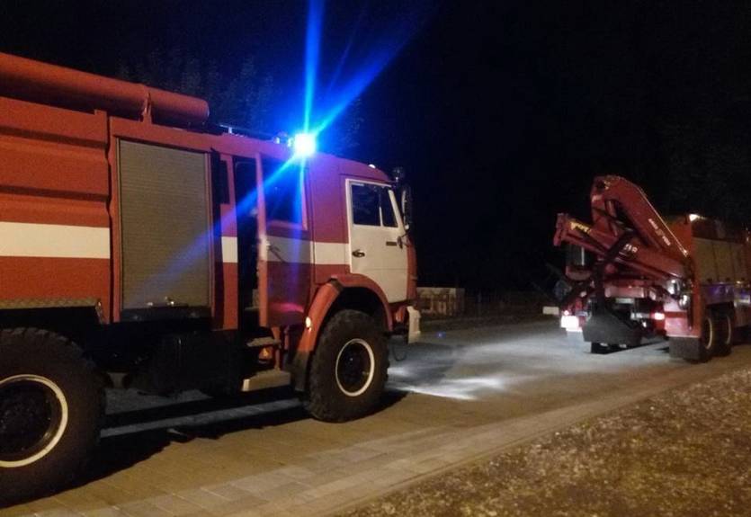 Неизвестные сожгли спортивный зал в Гидропарке