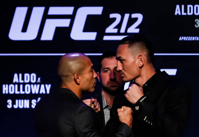 Альдо – Холлоуэй: прогноз и ставки букмекеров на бой UFC 212
