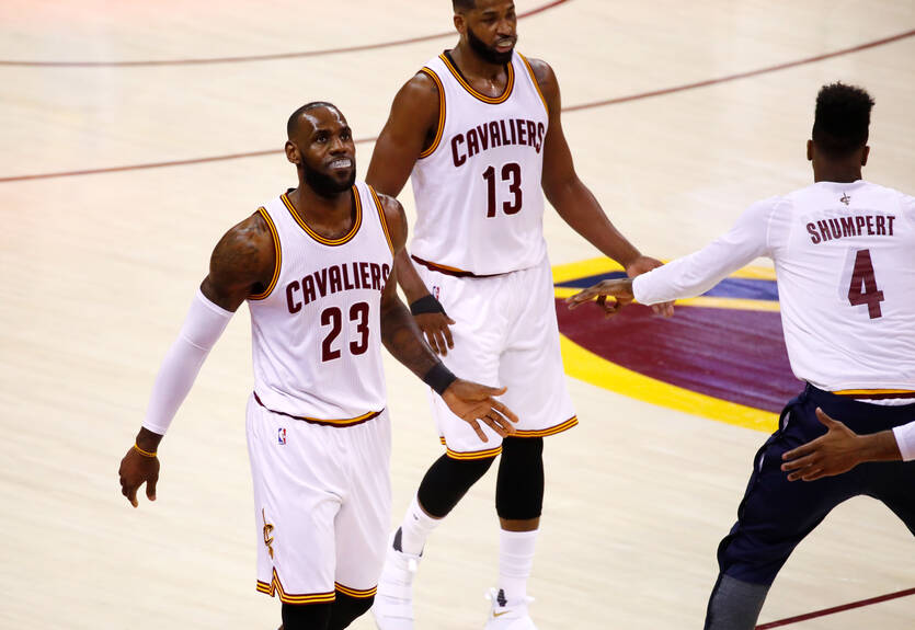 Кливленд установил рекорд по количеству очков за половину в финалах НБА Кливленд установил рекорд по количеству очков за половину в финалах НБА