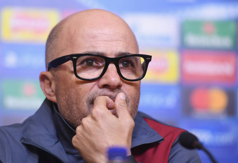 Аргентина планирует сыграть с двумя защитниками и пятью форвардами Аргентина планирует сыграть с двумя защитниками и пятью форвардами