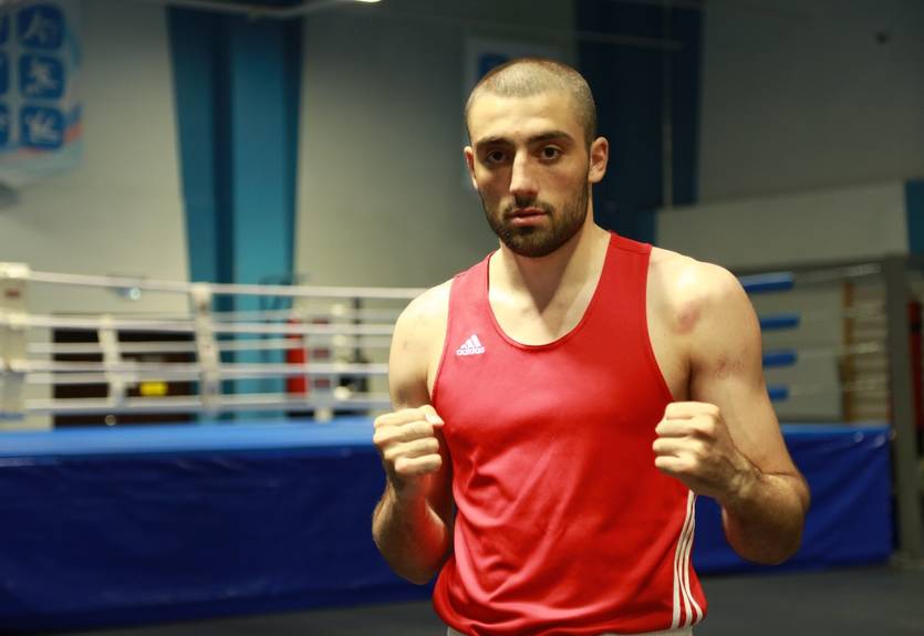 Российского боксера не пустили в Украину на чемпионат Европы Российского боксера не пустили в Украину на чемпионат Европы