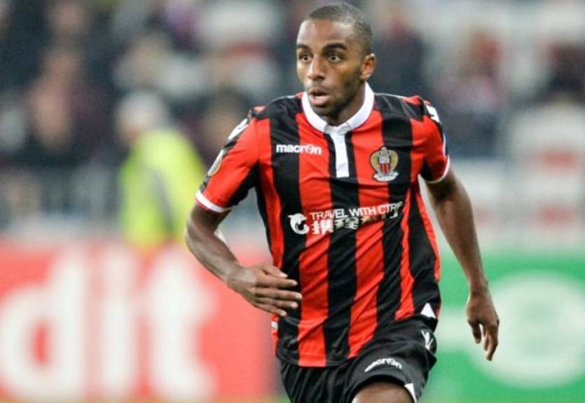 Тоттенхэм нашел замену Уокеру – СМИ