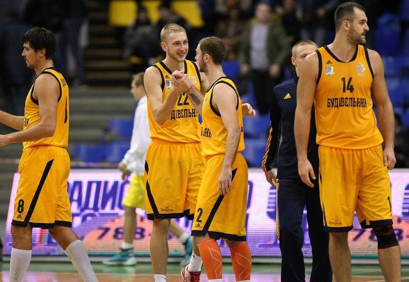 Будивельник начнет выступления в Лиге чемпионов с квалификации