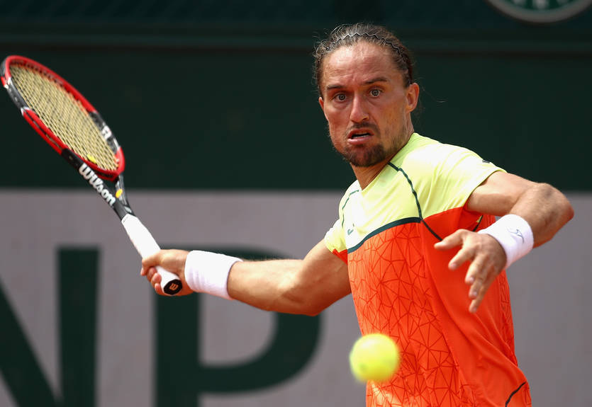 Долгополов – Федерер: прогноз и ставки букмекеров на матч Уимблдона