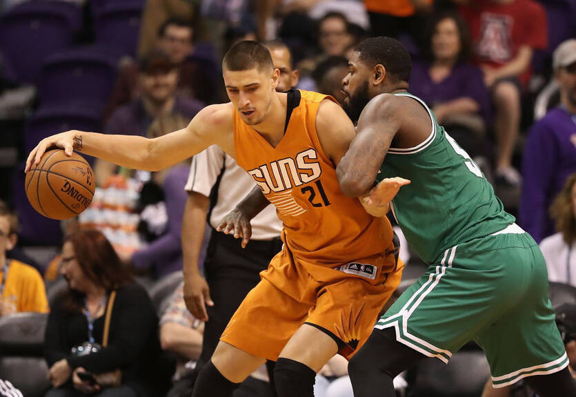 Лень ведет переговоры с другими клубами НБА Лень ведет переговоры с другими клубами НБА