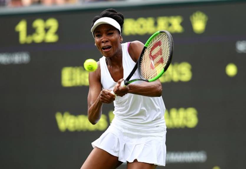 Винус Уильямс отказалась говорить о своем бюстгальтере