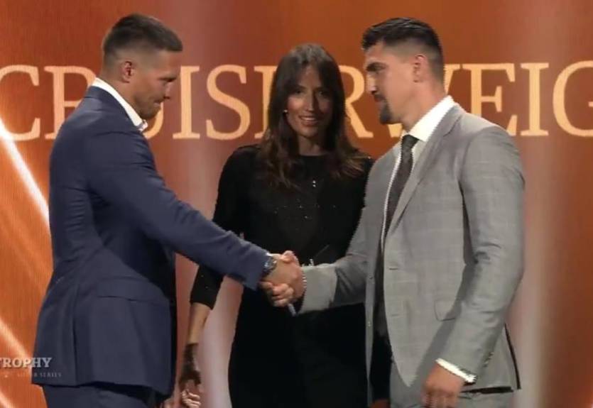 Хук: Мне хотелось сразиться именно с Усиком