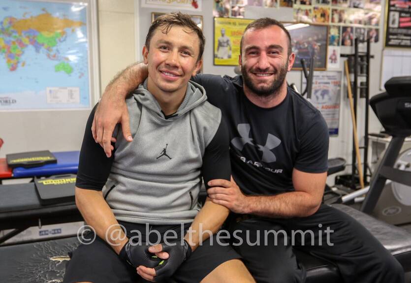 Головкин тренируется с Гассиевым перед боем с Альваресом Головкин тренируется с Гассиевым перед боем с Альваресом