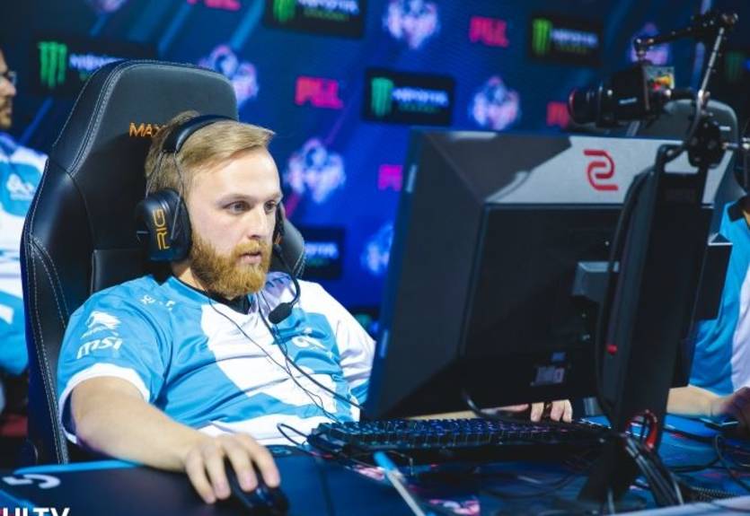 Координатор проектов PGL прокомментировал проблемы с трансляцией на Krakow Major