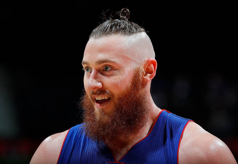 Бостон заключил контракт с Бэйнсом