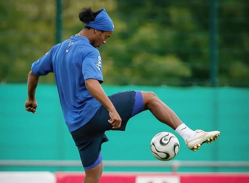 instagram.com/ronaldinho