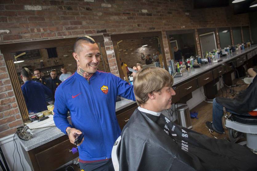 twitter.com/OfficialASRoma