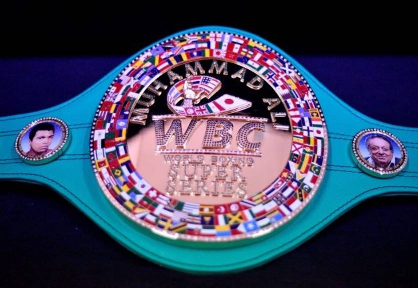 WBC представил "Бриллиантовые" пояса для Всемирной боксерской суперсерии