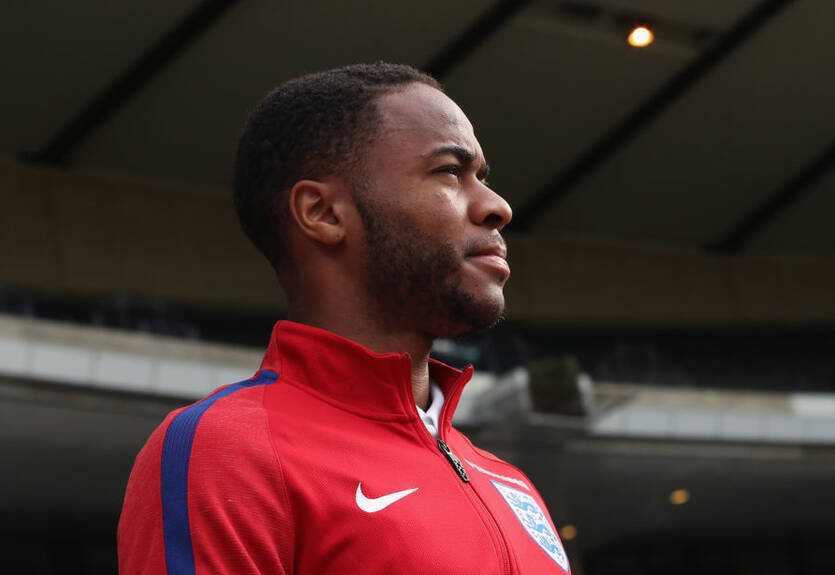 Игрок Манчестер Сити попал в скандал с девушкой легкого поведения