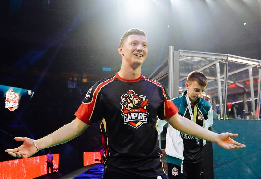 Resolut1on – первый украинский киберспортсмен-миллионер