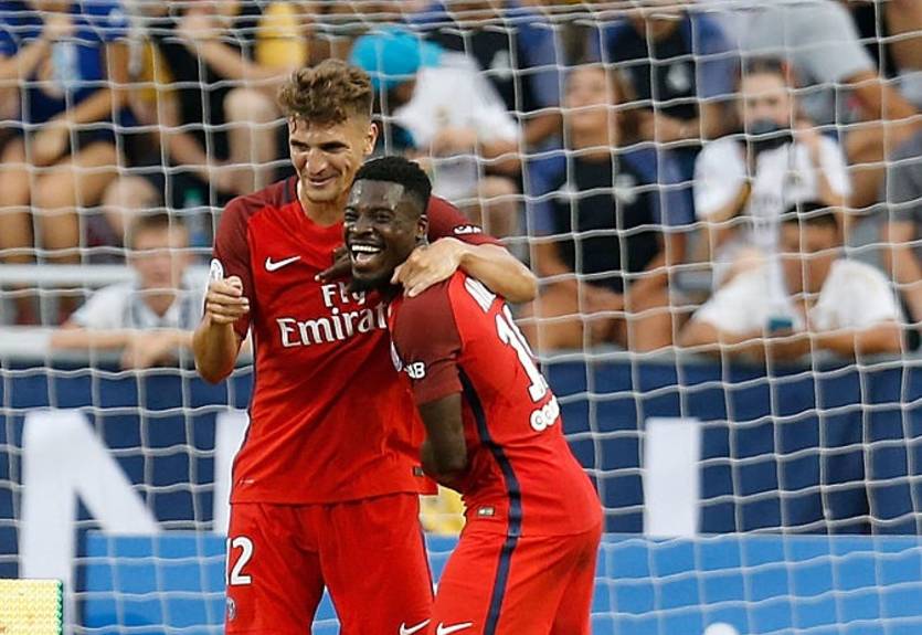 Защитник ПСЖ потроллил одноклубника фразой Пике про Неймара