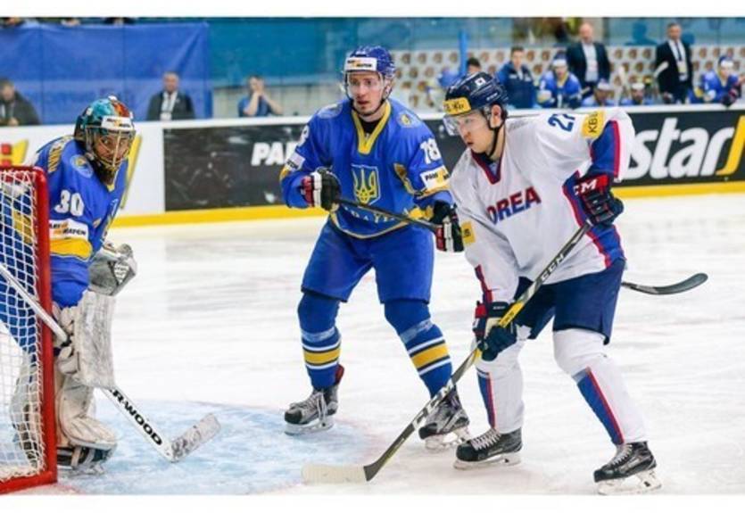 IIHF расследует информацию о возможной сдаче украинцами матча ЧМ