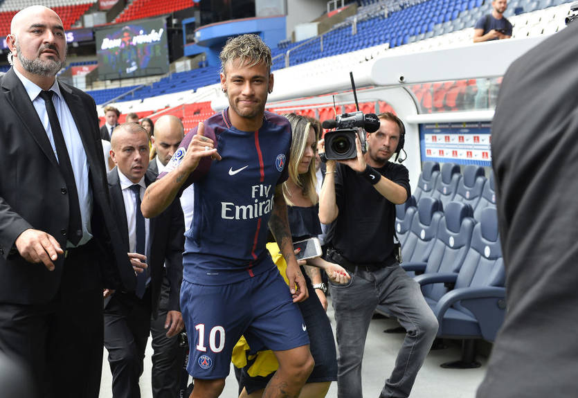 Неймар сделал первый дубль за ПСЖ