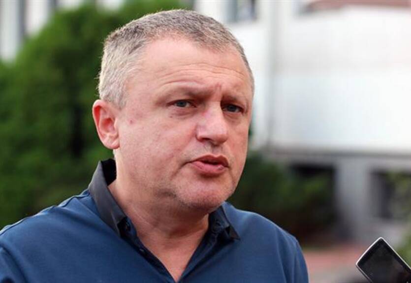 Суркис: Вида готов отыграть действующий контракт до конца