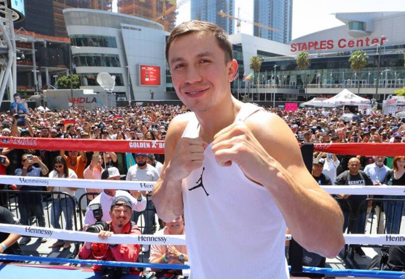 Головкин провел открытую тренировку в Лос-Анджелесе Головкин провел открытую тренировку в Лос-Анджелесе