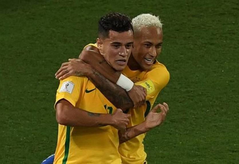 Неймар отговаривает Коутиньо переходить в Барселону