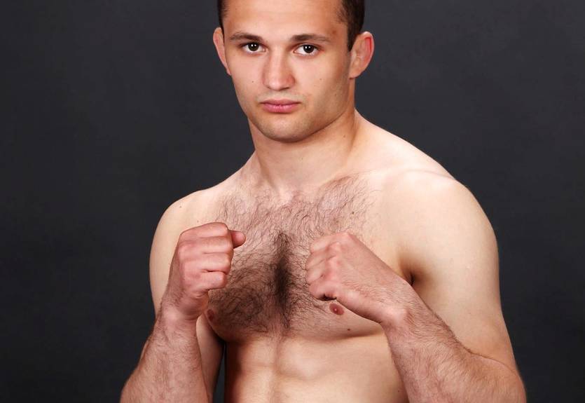 WWFC 8: Барабаш поборется за чемпионский пояс