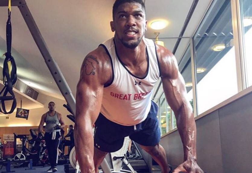 Джошуа хочет провести поединок с Кличко через 10 лет