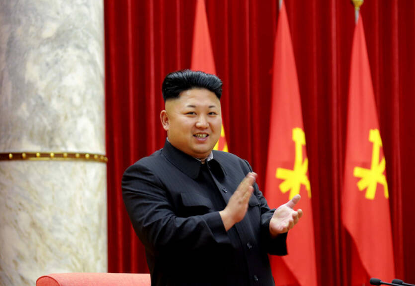 Ким Чен Ын признался в любви МЮ и надеется увидеть северокорейских футболистов в АПЛ