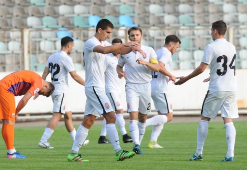 Заря – Эстерсунд: стартовые составы