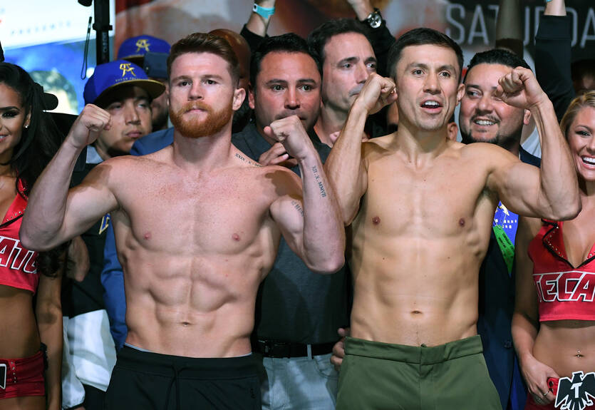 Головкин и Альварес показали одинаковый вес