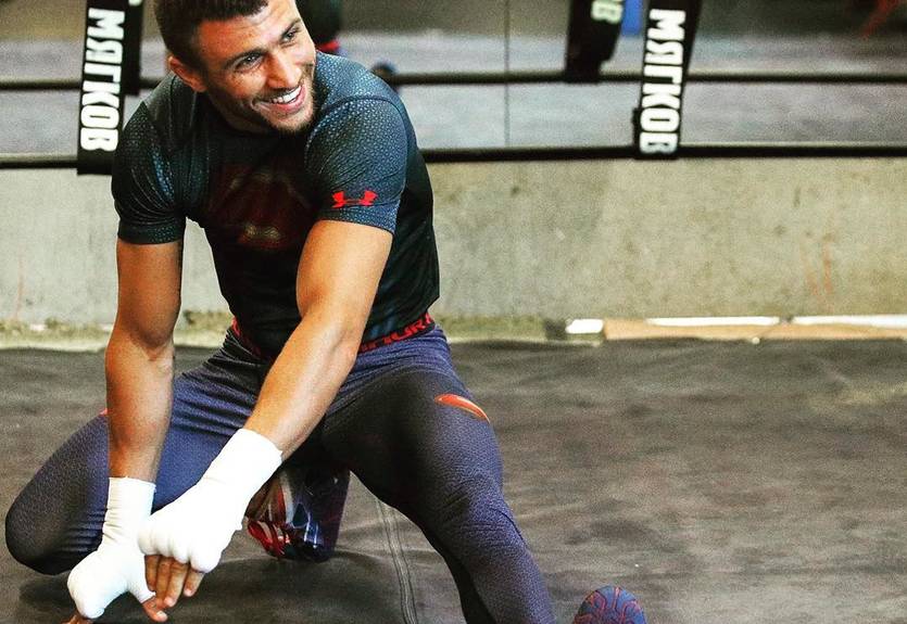 Проверим прочность челюсти Шакала: Ломаченко начал подготовку к поединку с Ригондо