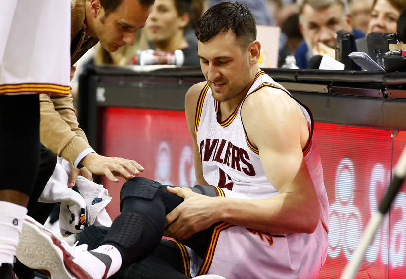 Богут продолжит карьеру в Лейкерс