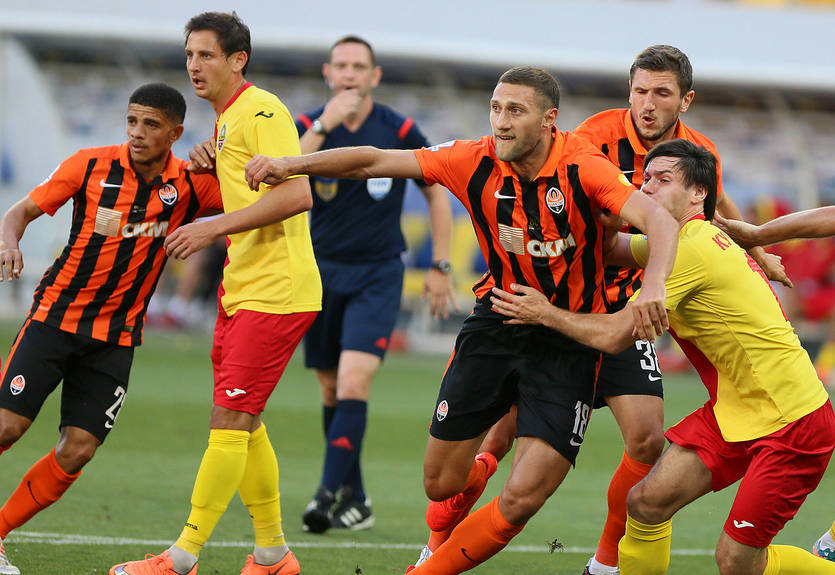 Игрокам Шахтера не хватило мест в гостинице в Кропивницком