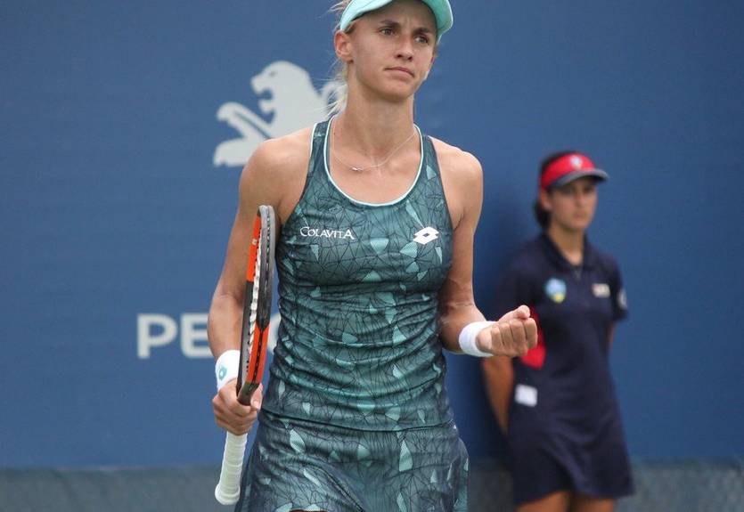 Цуренко обыграла Суарес-Наварро в стартовом матче в Ухане