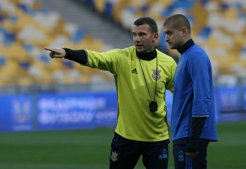 У Ракицкого повреждена задняя поверхность бедра