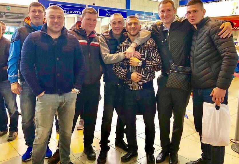 Ломаченко отправился в США для подготовки к бою с Ригондо