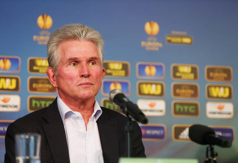 Хайнкес - тренер Баварии до конца сезона